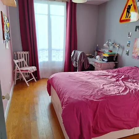 Charmant Duplex Avec Terrasse Ideal Pour Profiter Des Jo ! Appartement