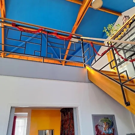 Charmant Duplex Avec Terrasse Ideal Pour Profiter Des Jo ! Appartement *